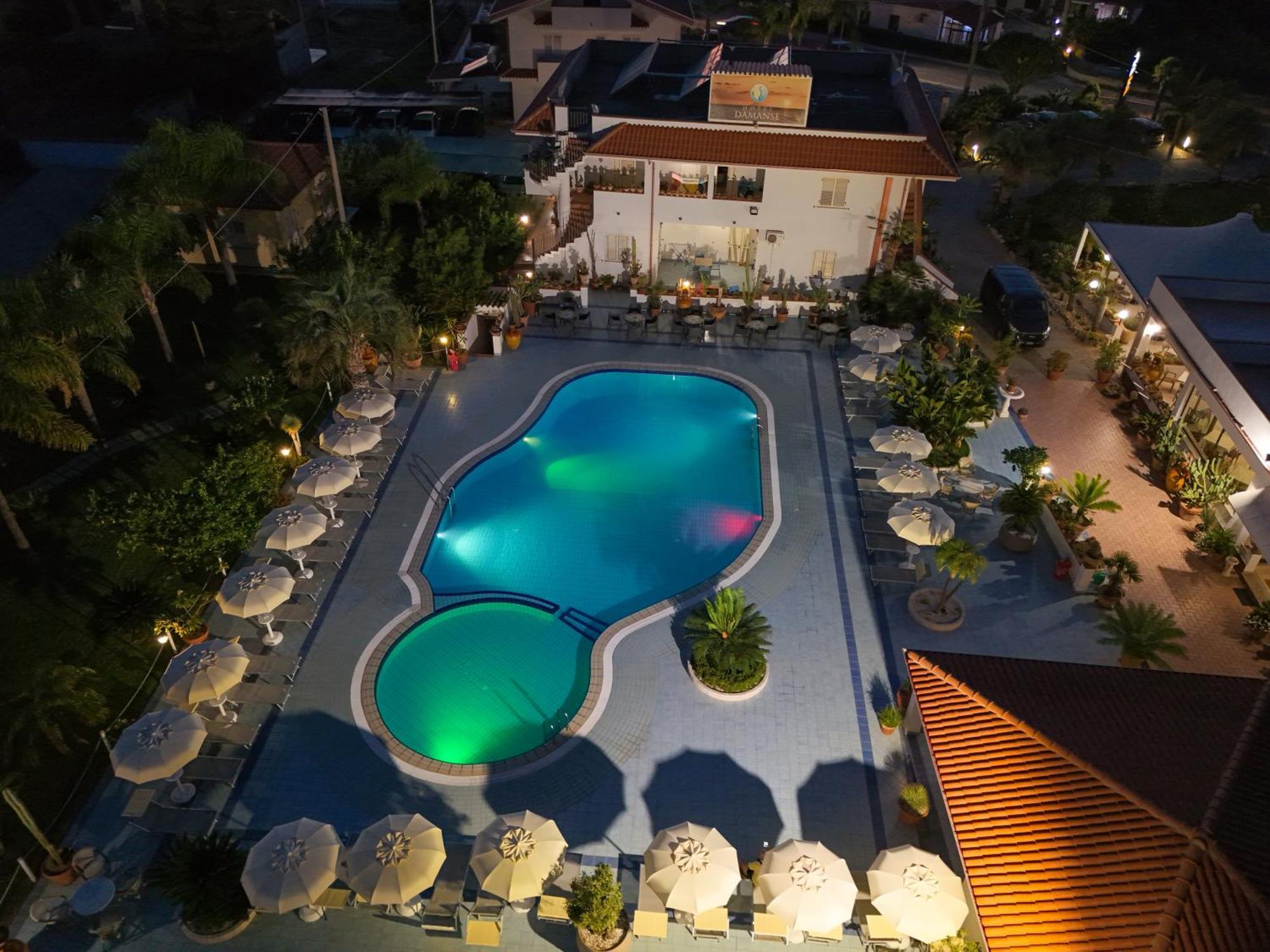 Hotel Damanse Santa Domenica  Exterior photo